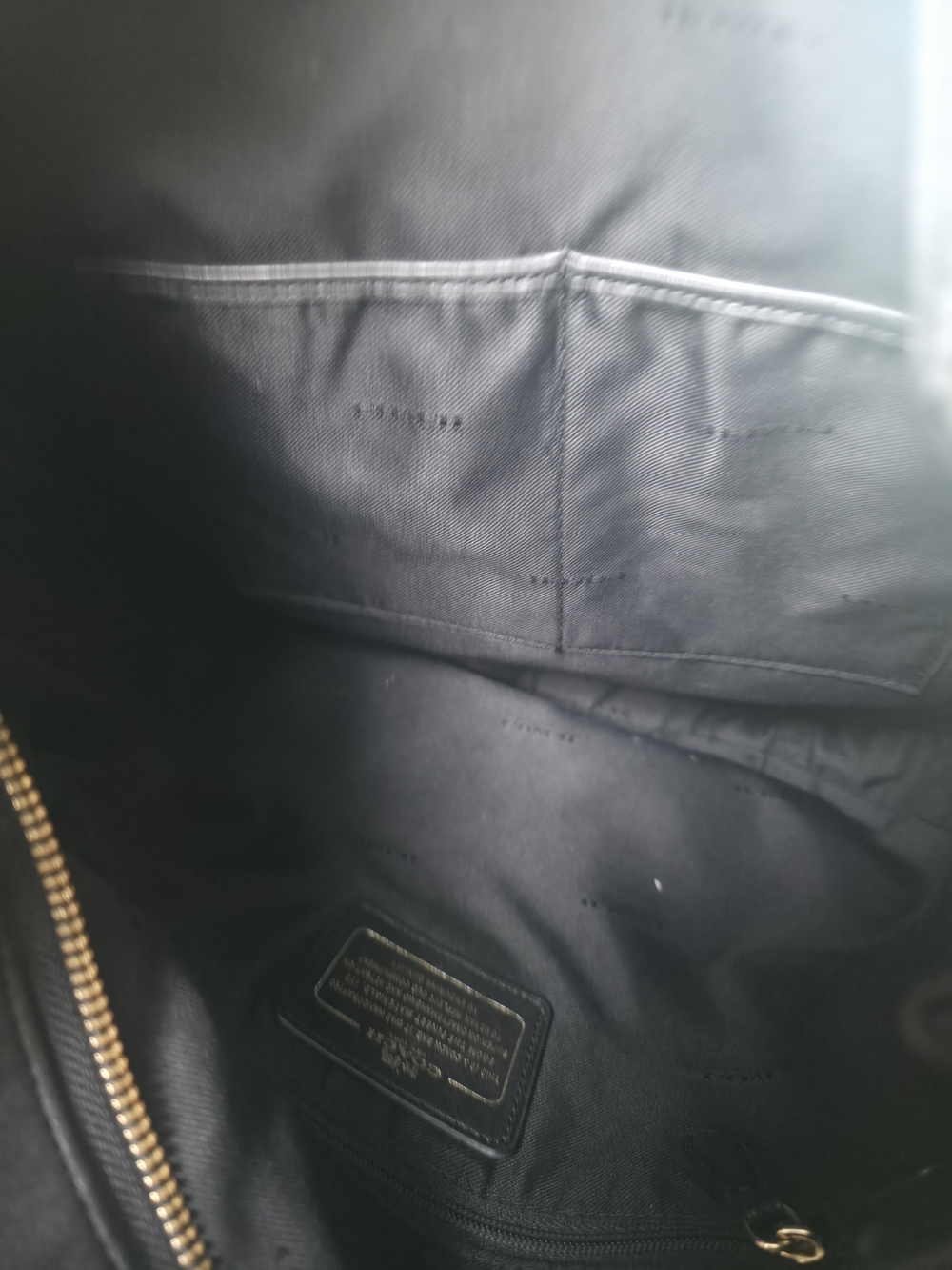 COACH Circle Hobo Gold Turnlock Stud Calf Leather Black Shoulder Bag 34998 - Picture 6 of 9